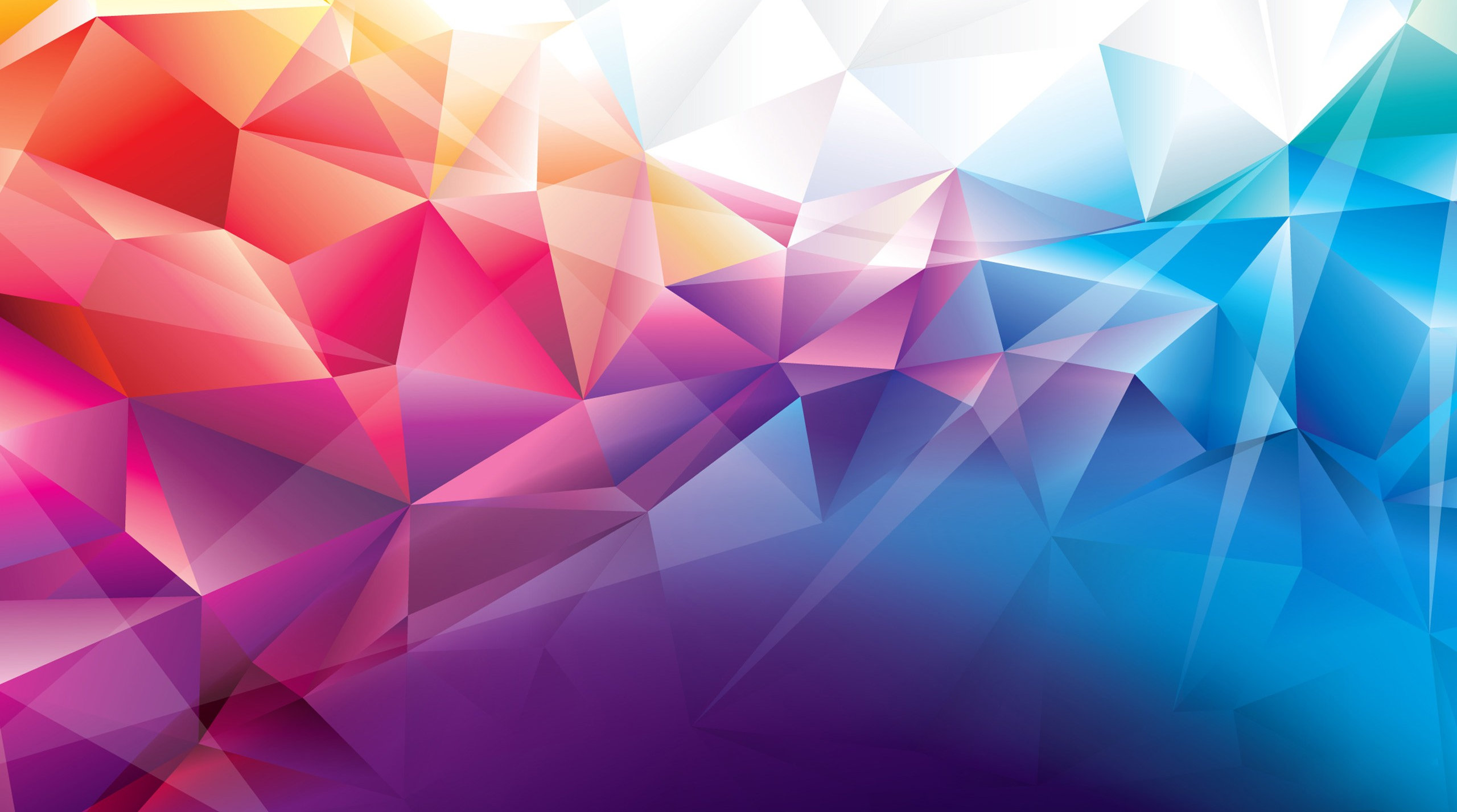 Sfondo astratto con sfaccettature triangolari in tonalità viola, rosa e blu con effetto cristallo sfaccettato, atmosfera luminosa e comunitaria